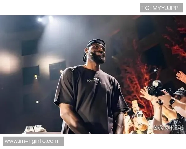 苏群分析湖人交易策略夏季引援需考虑詹姆斯退役后的长远价值